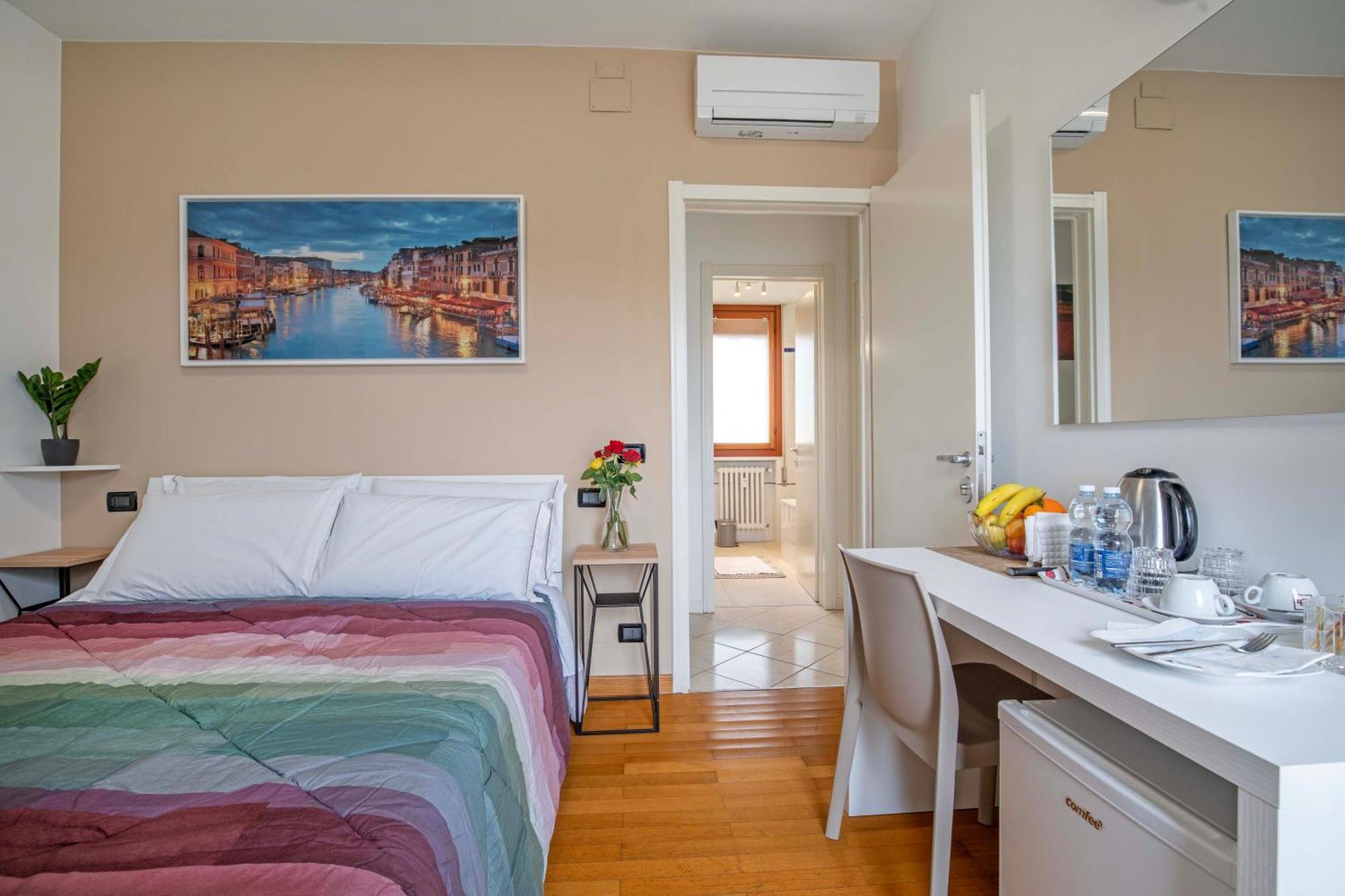 Bed & Breakfast Venice Friends Mestre Dış mekan fotoğraf